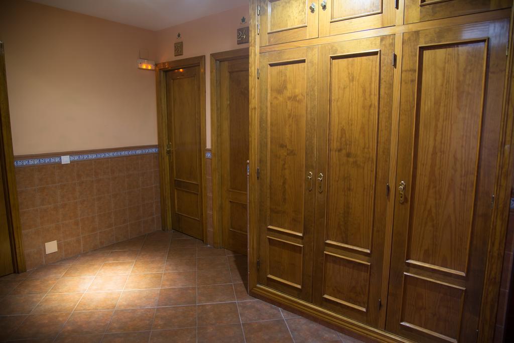 Hostal Hueso Trujillo Exteriér fotografie