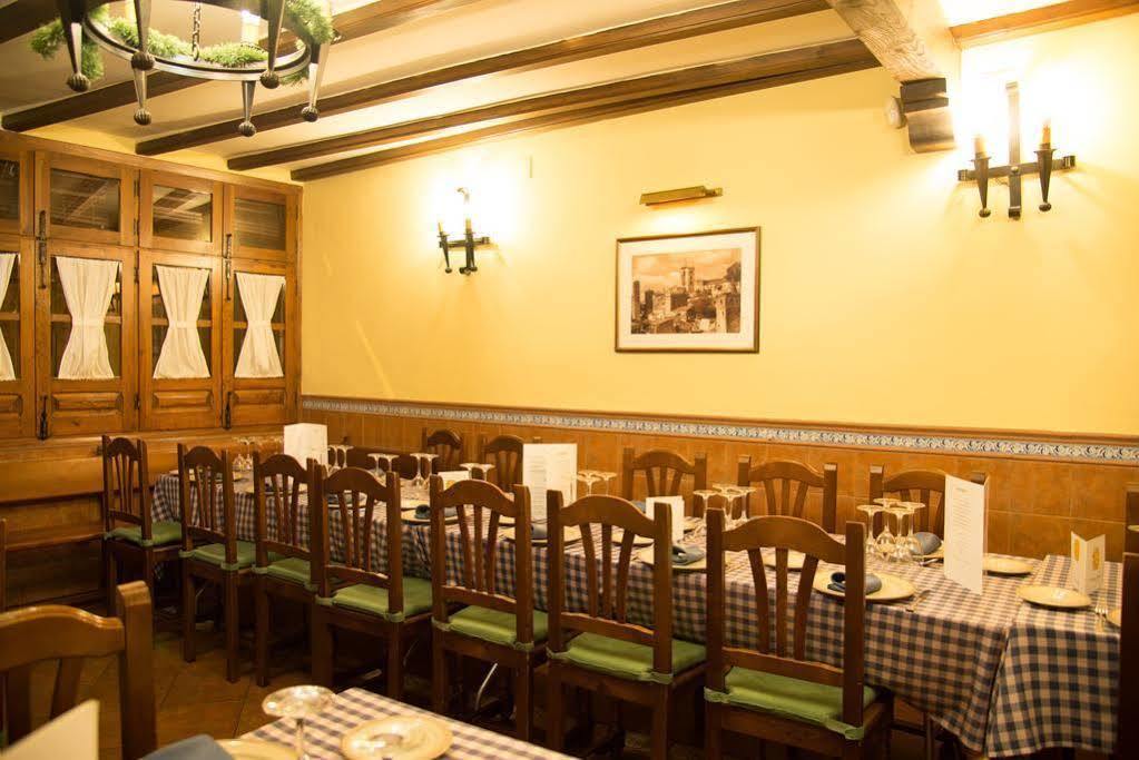 Hostal Hueso Trujillo Exteriér fotografie