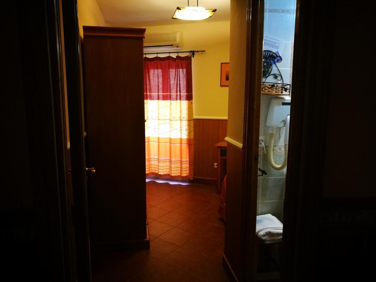 Hostal Hueso Trujillo Exteriér fotografie
