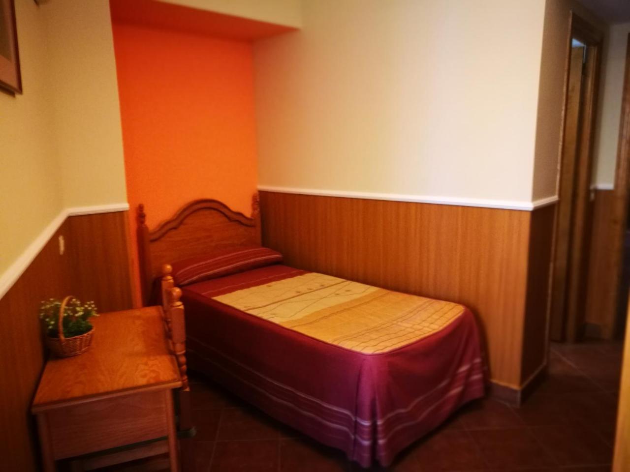 Hostal Hueso Trujillo Exteriér fotografie