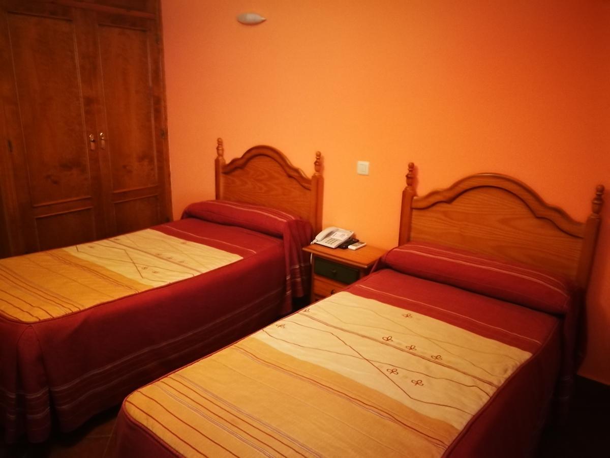 Hostal Hueso Trujillo Exteriér fotografie